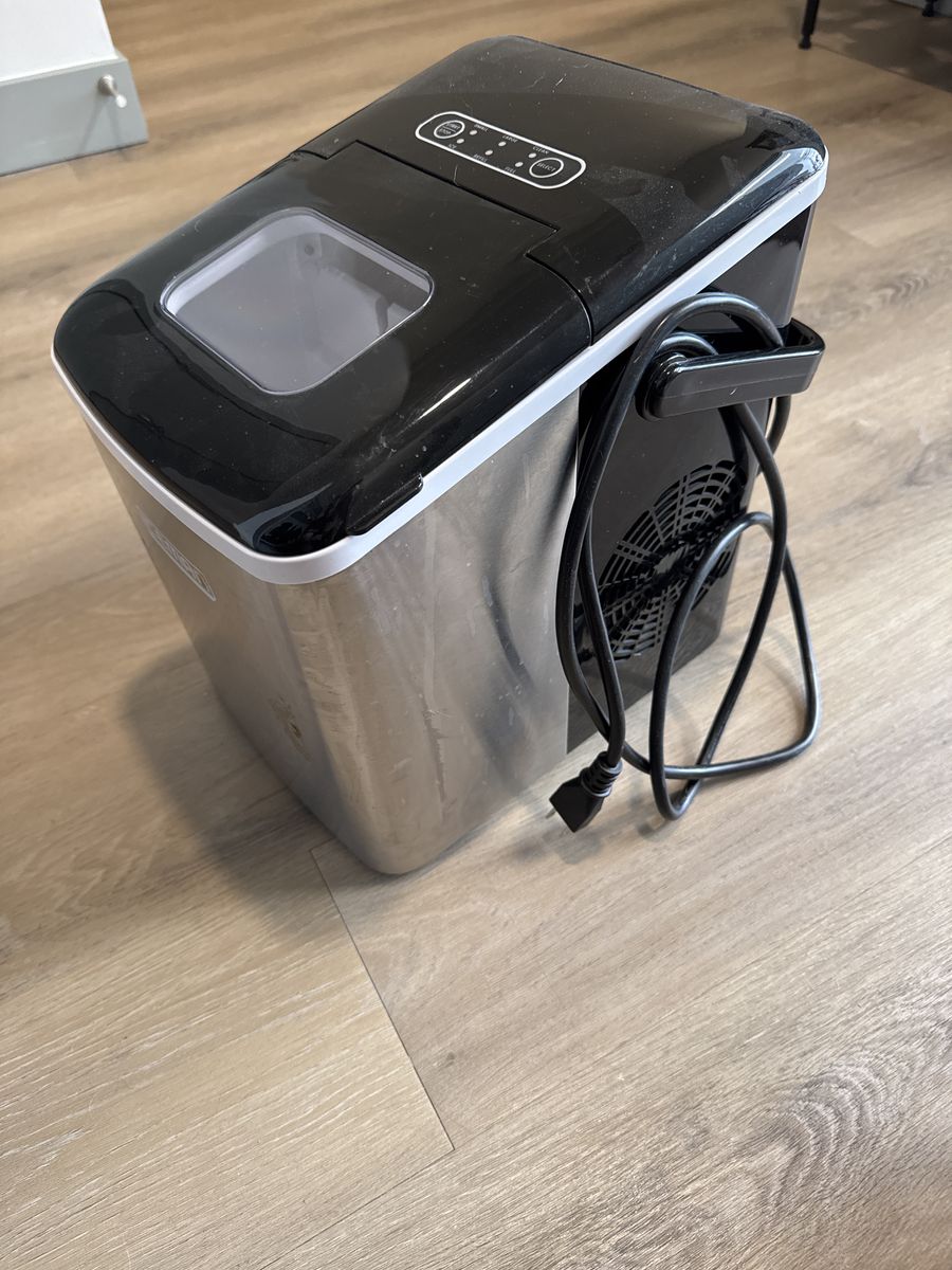Ice Maker