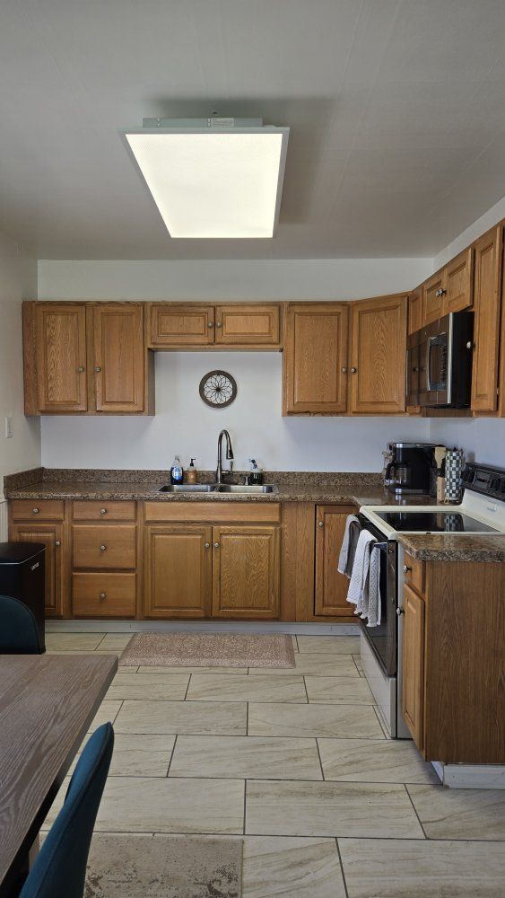 Main image 2