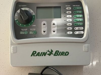 Rain Bird SST-600i Indoor 6-Zone Simple-To-Set Irrigation Timer/Controller