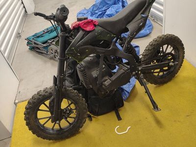 Used Black Gas Dirt Bike Off-Road Motorcycle Mini Bike