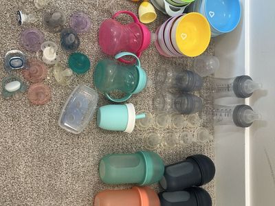 Large Baby Feeding Bundle: Bottles, Sippy Cups, Pacifiers, and Bowls - Mixed Brands & Sizes