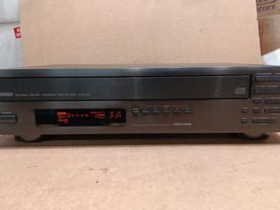 Yamaha Natural Sound Compact Disc Player CDC-505