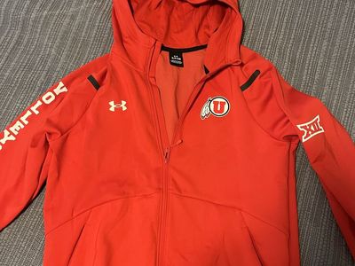 Under Armour University of Utah Full-Zip Hoodie Men's Small Red - College Sports Apparel