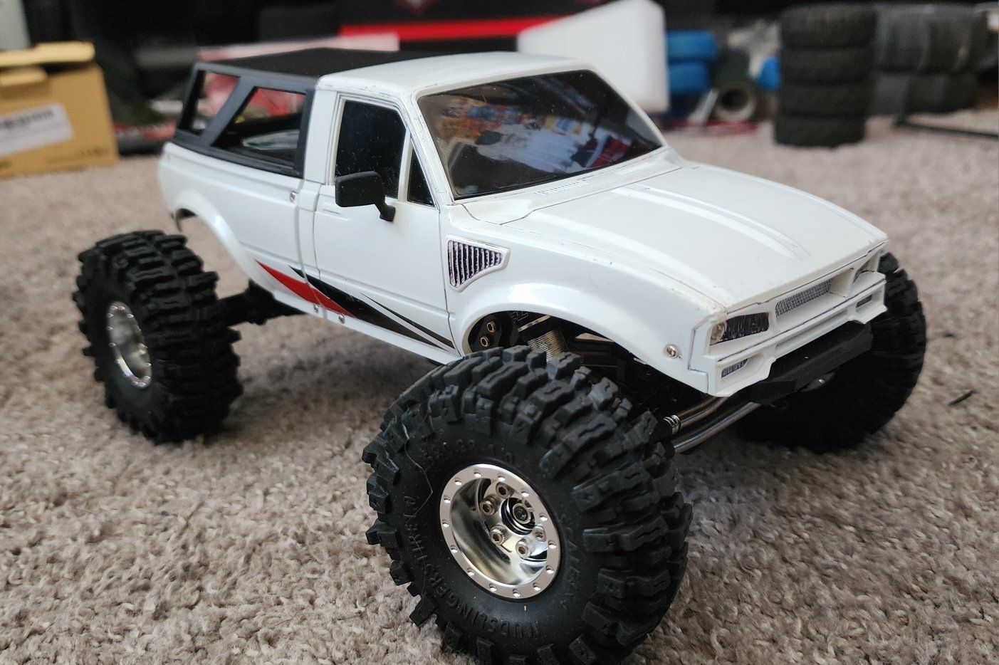 Traxxas Trx4m Brushless crawler!