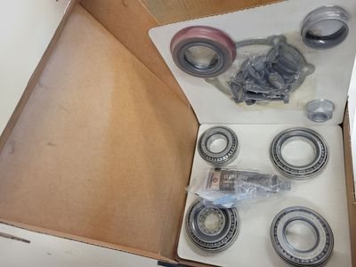 GM 14 Bolt Differential Master Overhaul Kit with Bearings