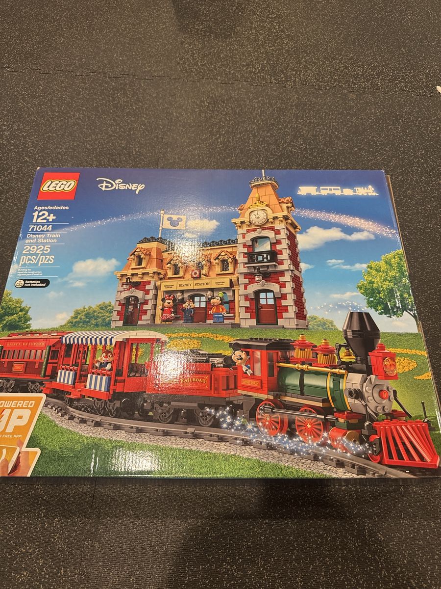 LEGO Disney Train and Station (71044) - 2925 Pieces