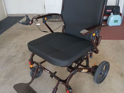 Pride Jazzy Carbon HD Folding Power Wheelchair Lightly Used