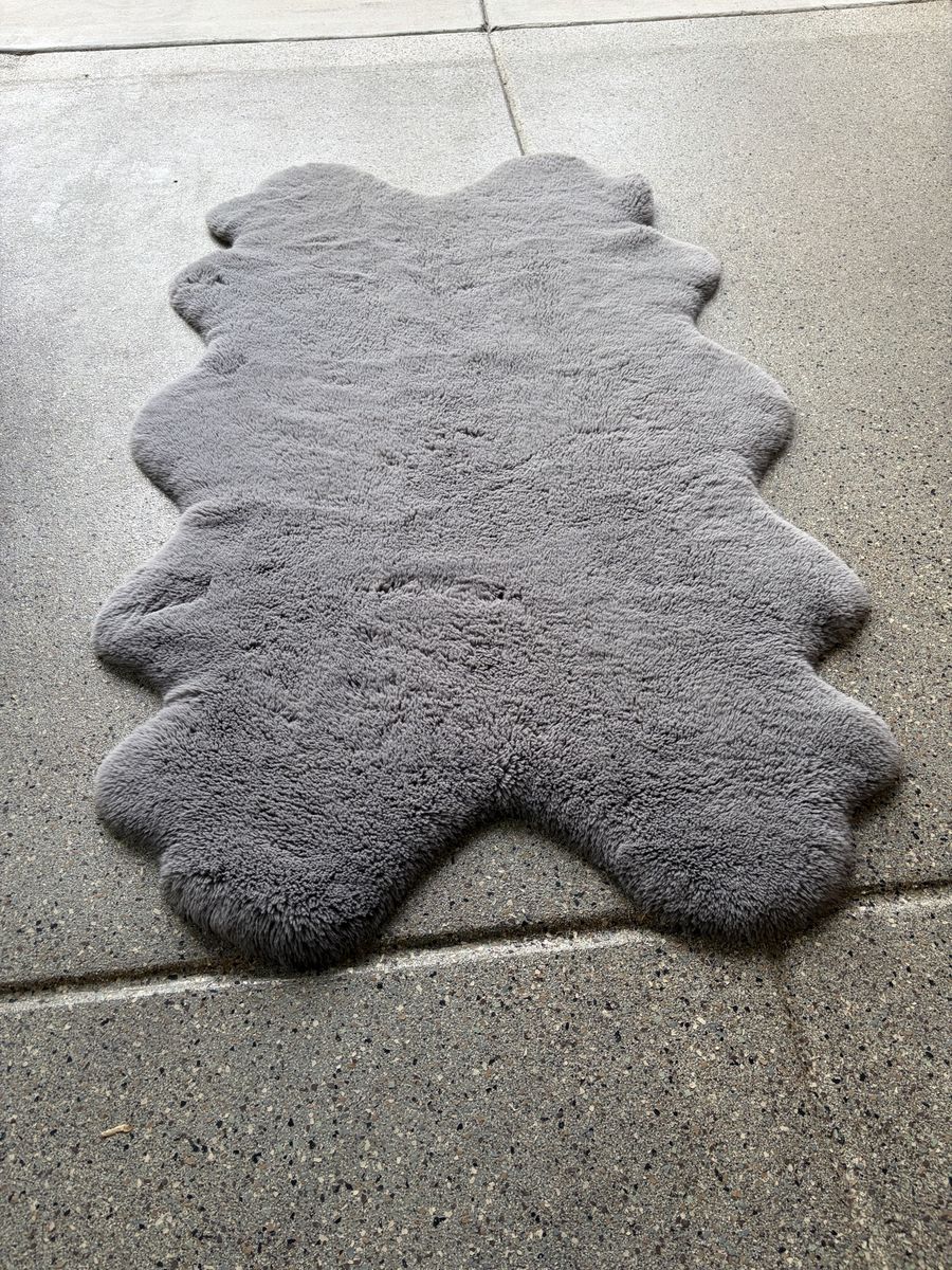 Luxury super soft rug