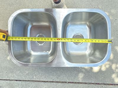 Sink stainless