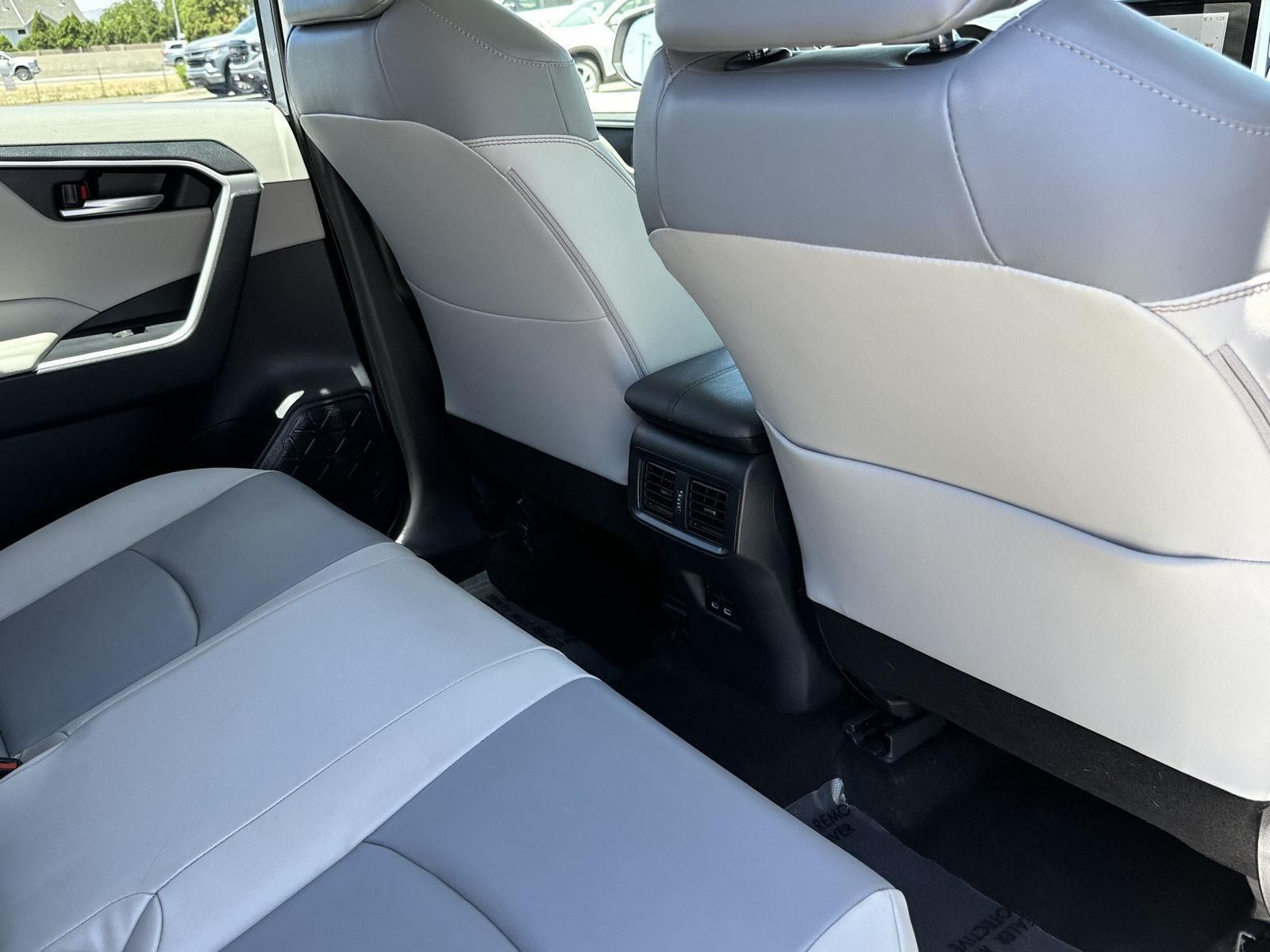 Main image 41