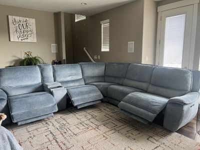 Comfortable Blue Fabric Reclining Sectional Sofa with Console and Cupholders