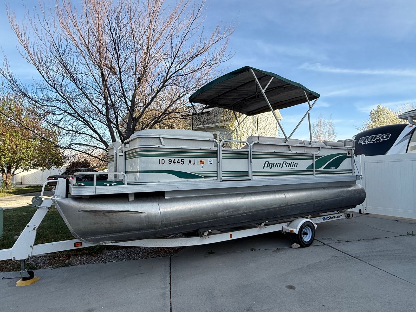 1998 Aqua Patio Pontoon