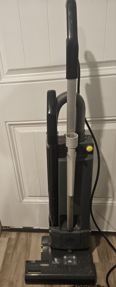 Windsor 14" Versamatic