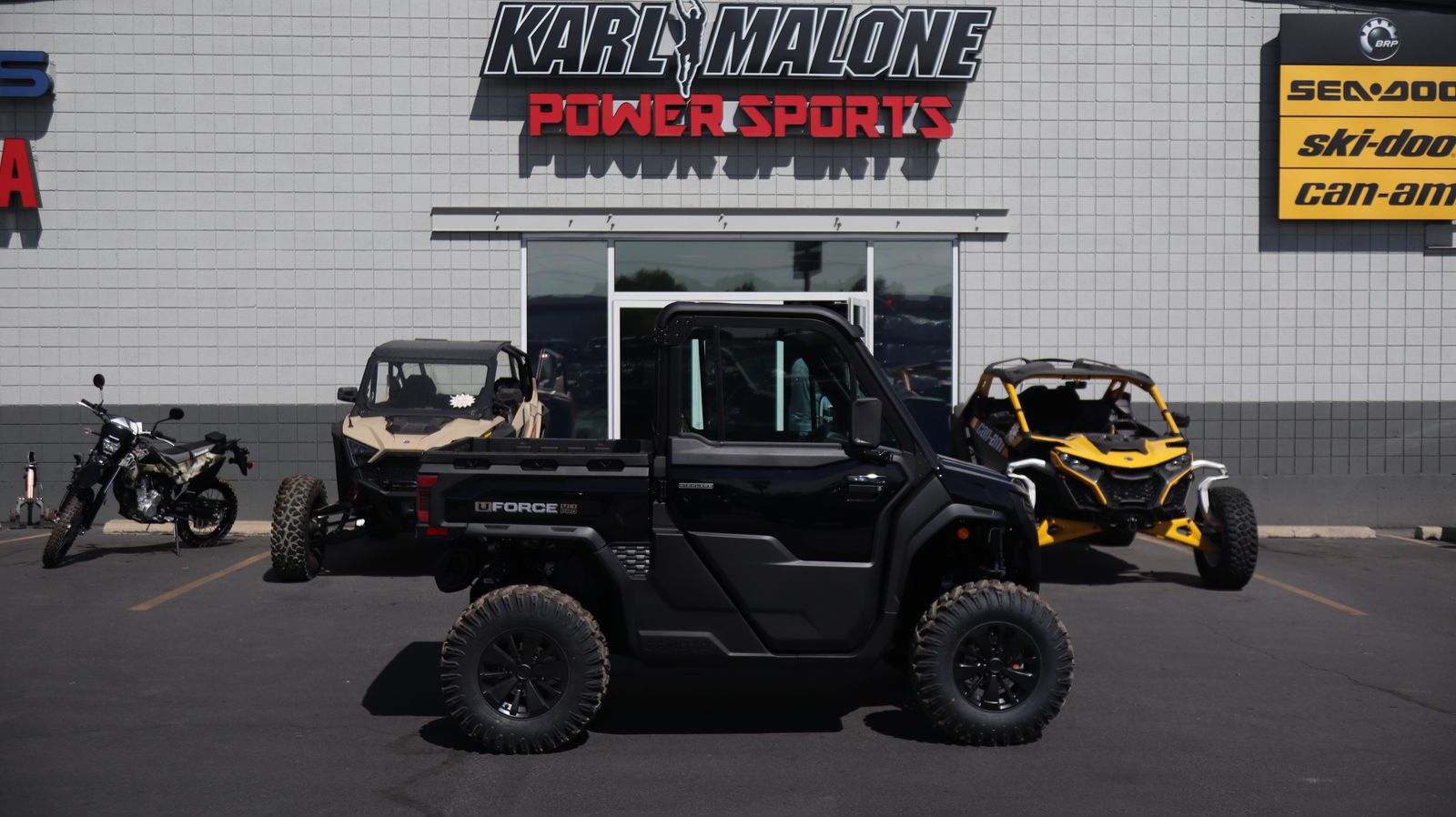 2026 CFMOTO UFORCE U10 Pro Highland Nebula Black -