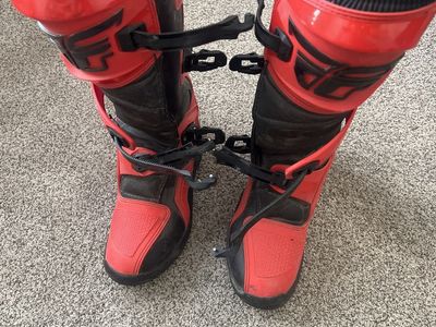 FLY Racing Maverick Dirt Bike Boots Red/Black MX Motocross Off-Road ATV Riding Boots size 8 worn once