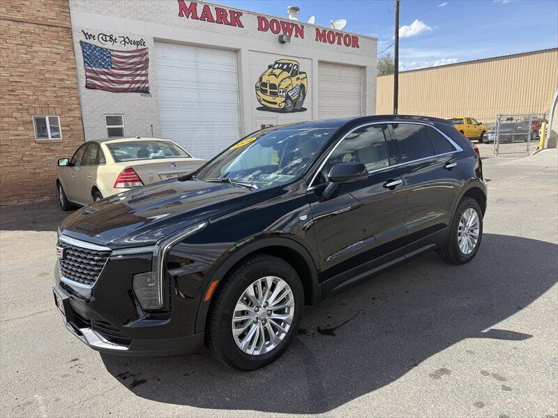2024 Cadillac XT4 Luxury
