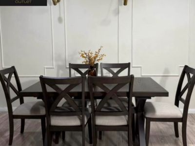NEW WESTON DINING SET WE OFFER DELIVERY