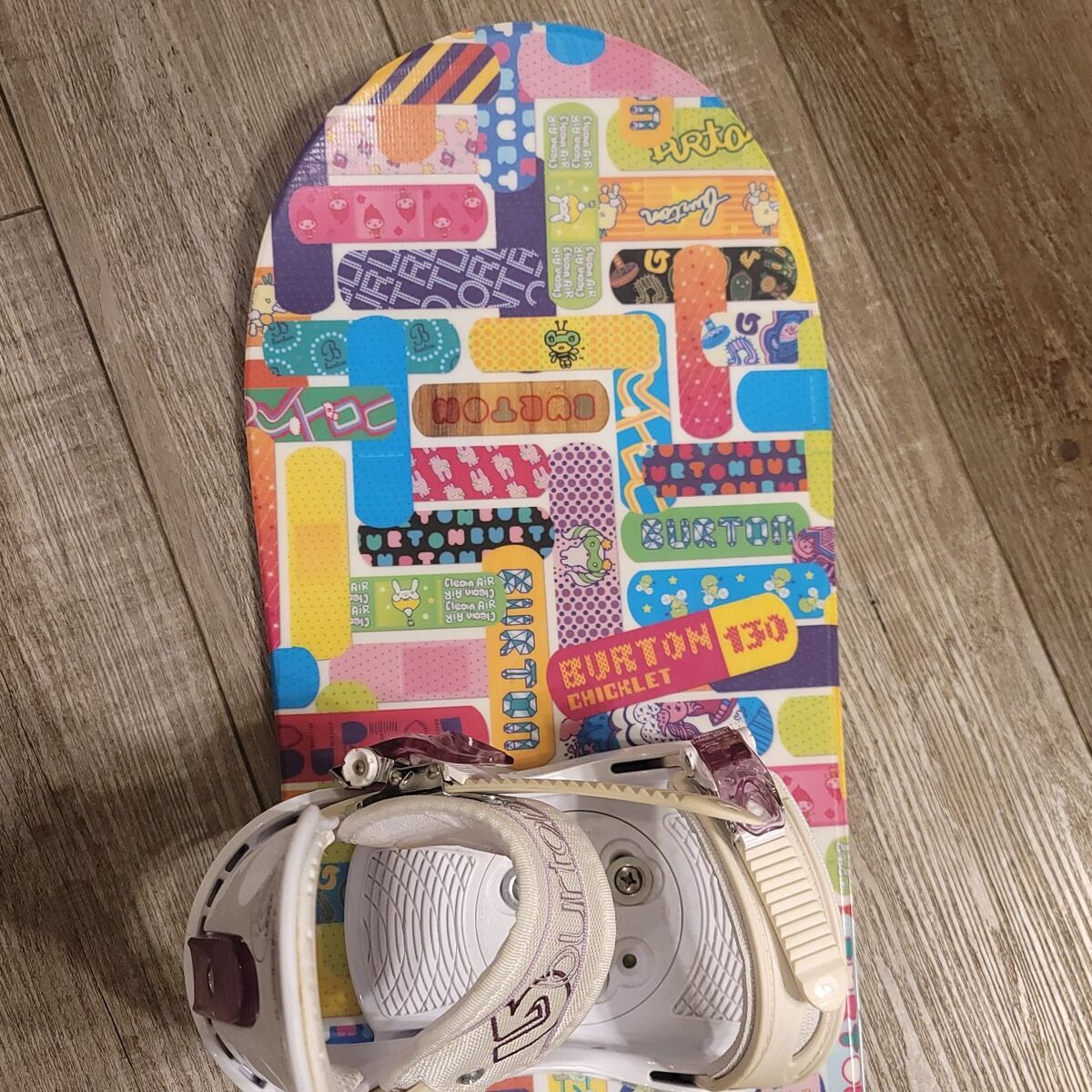 Burton Chicklet 130 Kids Snowboard Burton Bindings