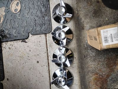 Set of 4 Chrome Spinner Wheel Hub Caps