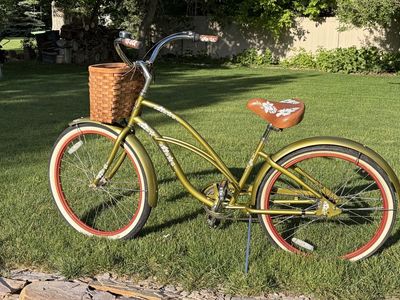 Electra Hawaii Beach Cruiser 18”. New tire tubes