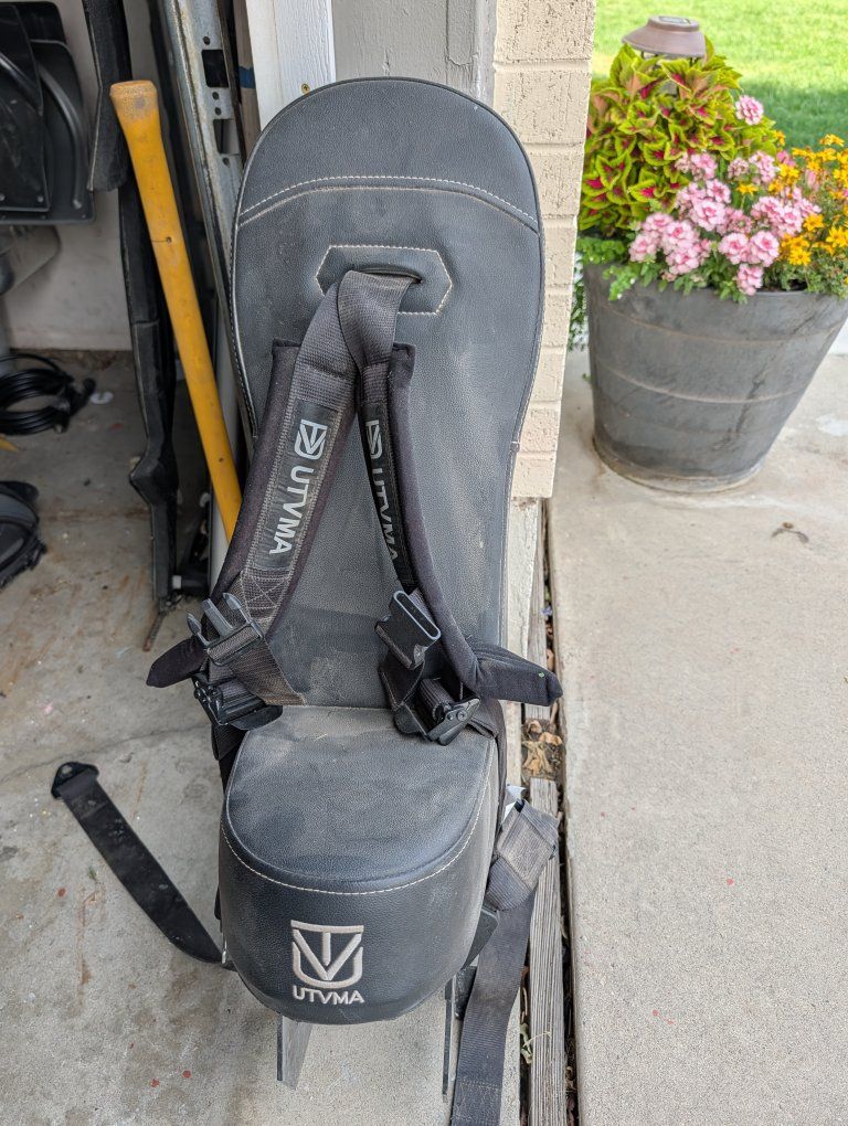UTVMA Black Padded Backpack Seat with Straps for Recreational Vehicles