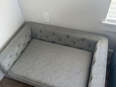 Modern Gray Tufted Dog Couch/Pet Sofa excellent condition