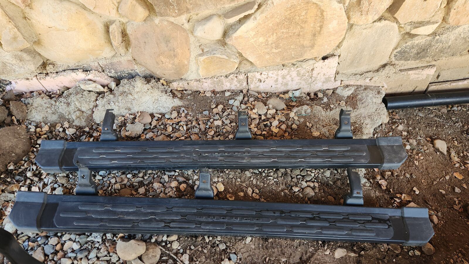 LIKE NEW 2021-2026 Bronco OEM 4 Door Running Boards / Tube Side Step Bars