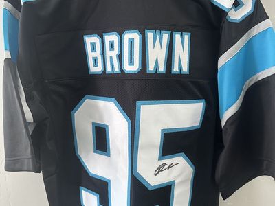Derrick Brown Signed Carolina Panthers Jersey – JSA Witnessed Authenticated