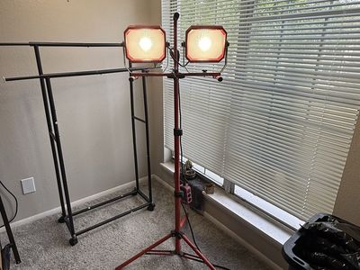 CRAFTSMAN 9000-Lumen LED Twin-Head Portable Work Light