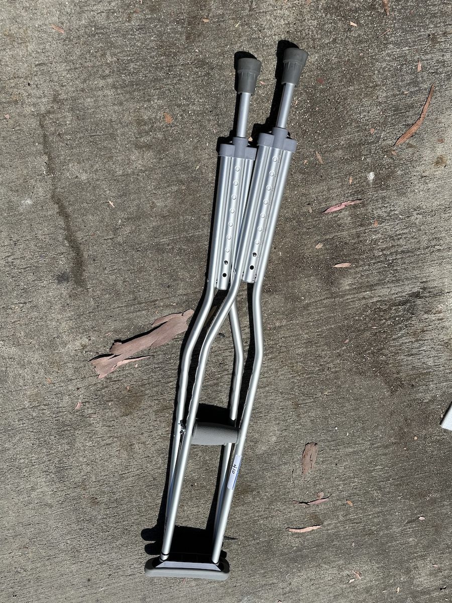 Crutches 