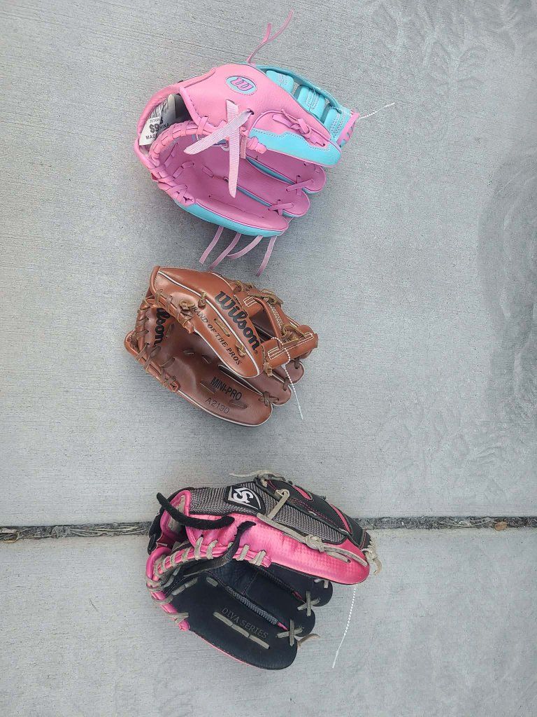 youth baseball Softball tball mitts, like new