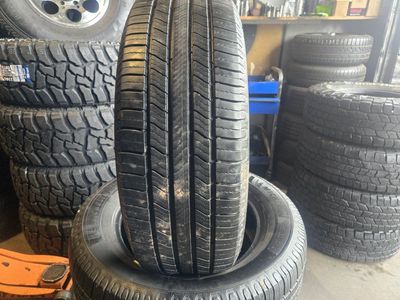 SET 255/60R19 MICHELIN DEFENDER2