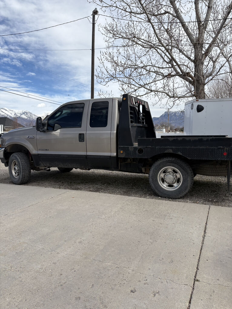 2003 FORD F250 SUPER DUTY Lariat