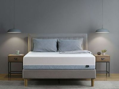 Zinus 8" Full Memory Foam Mattress