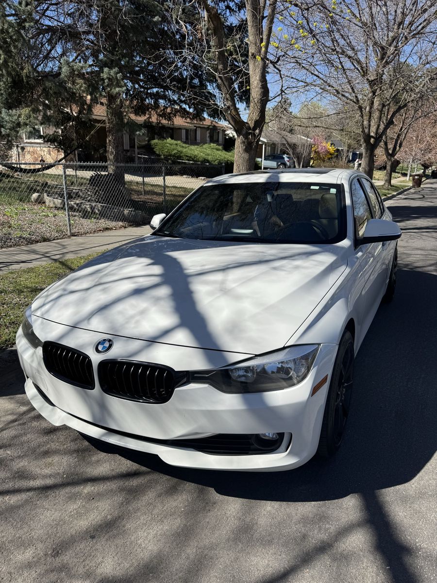 2015 BMW 3 320i