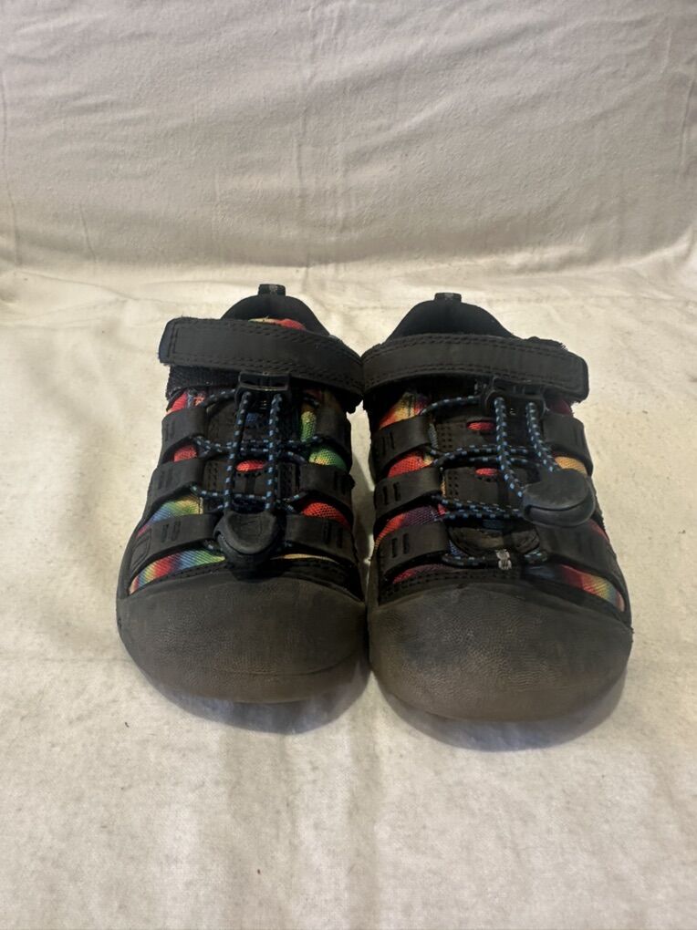 Keen Toddler Size 8 Black/Rainbow, Hiking Shoes