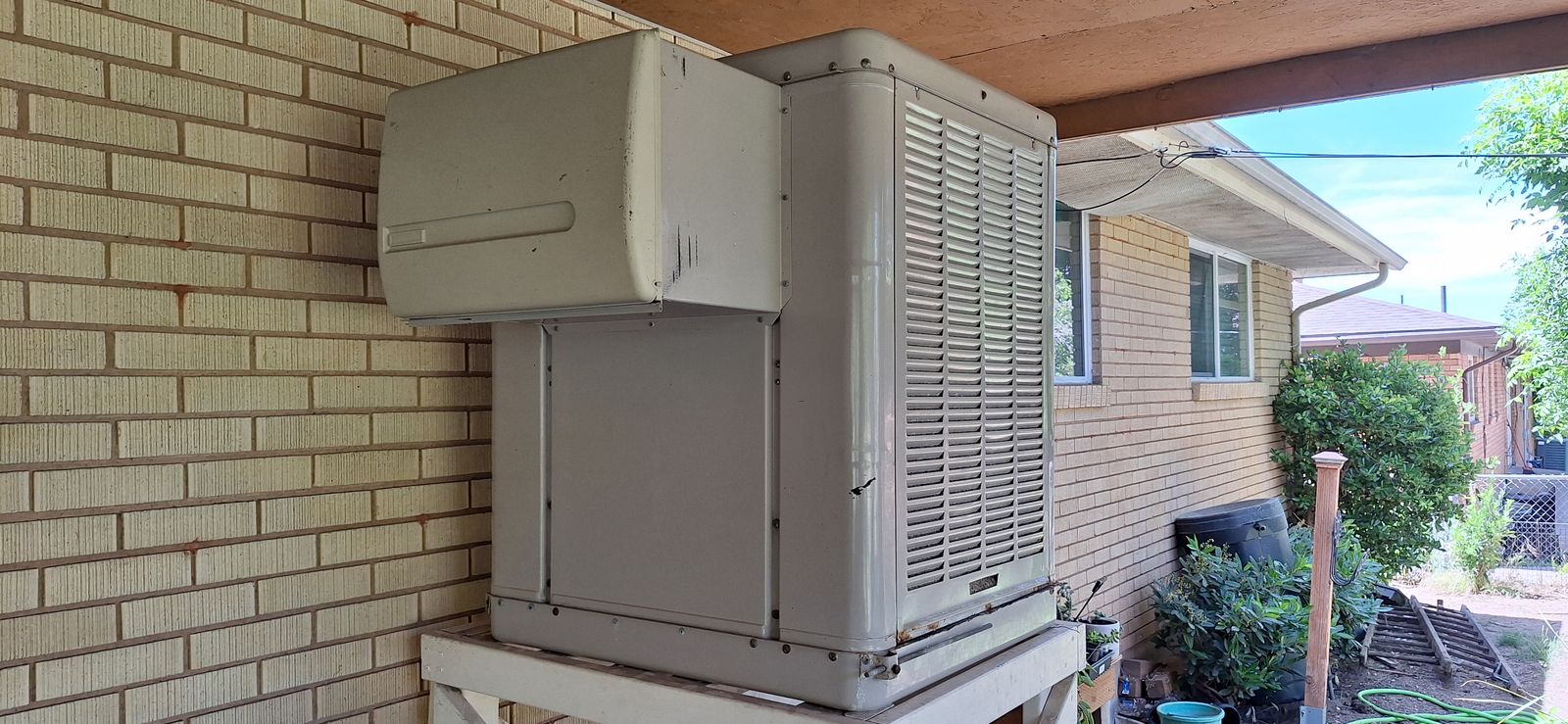 Free Window Mount Evaporative Cooler