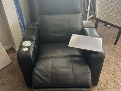 Reclining Theater Chairs