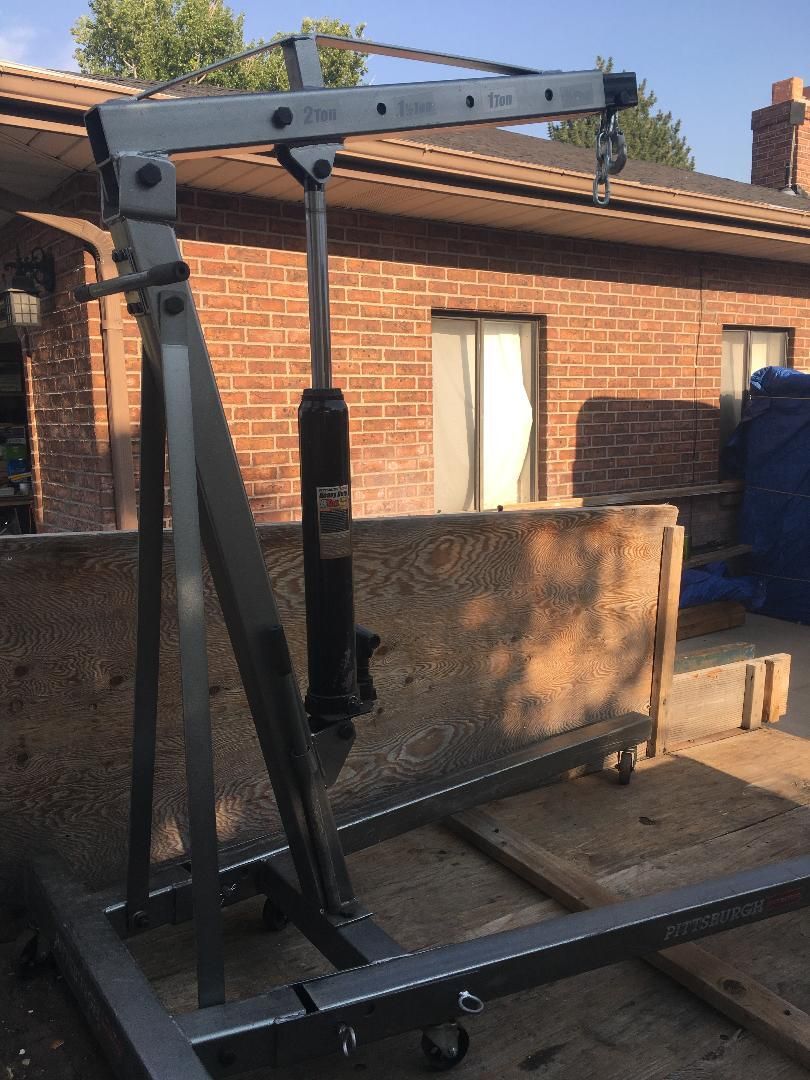 2-Ton Folding Engine Hoist - Cherry Picker