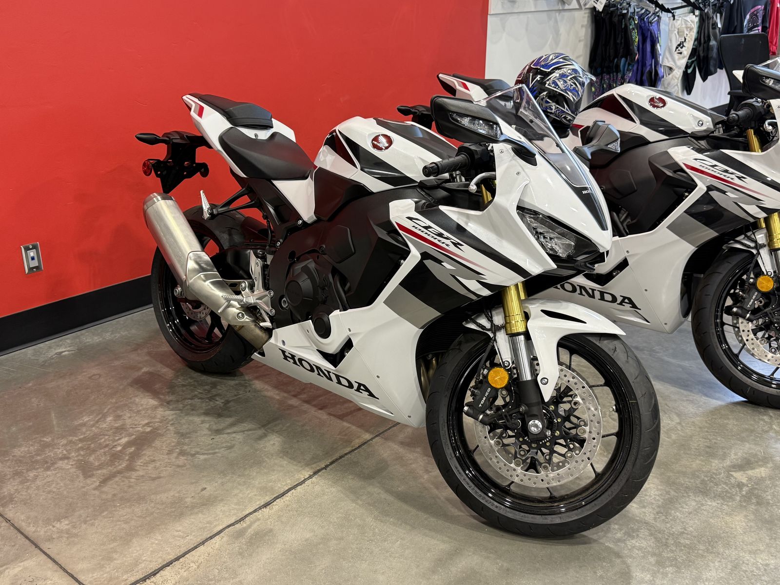 2026 HONDA CBR1000RR Base - H00142-C