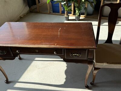 Queen Anne Style Writing Desk of Three Drawers wit