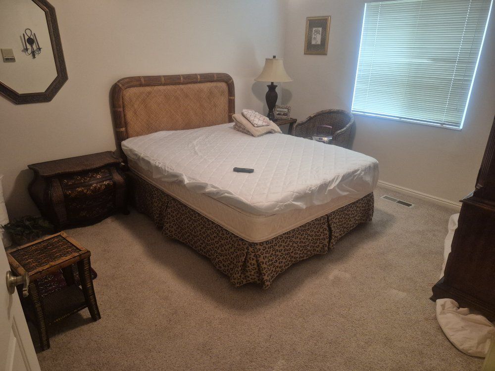 Main image 2