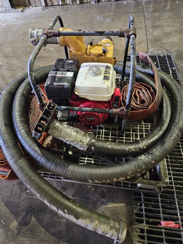 Honda GX270 9.0 HP Gas Trash Pump with Hoses and Protective Frame