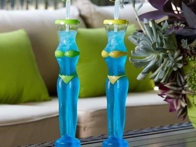 48pc Bikini Yarder with Lid and Straw, 17oz