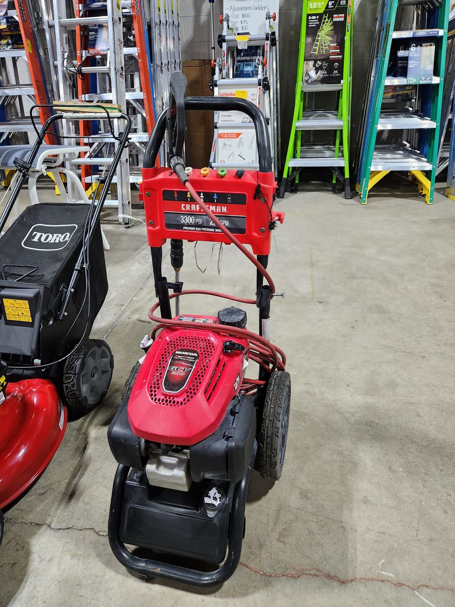 TESTED AND READY TO GO!! HONDA PRESSURE WASHER!