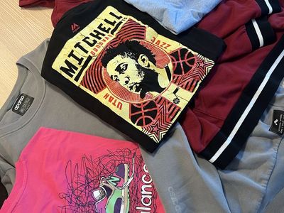 Men's Clothing Lot – Large/XL – 9 Pieces