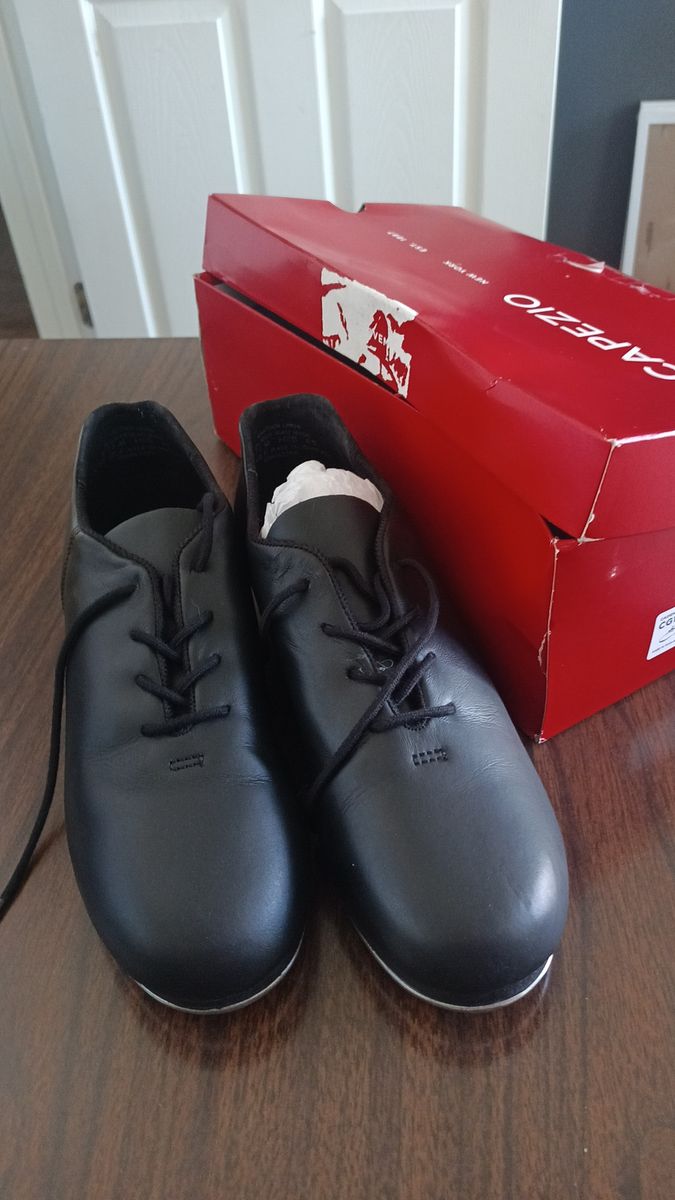 Capezio Cadence Tap Shoes 8.5
