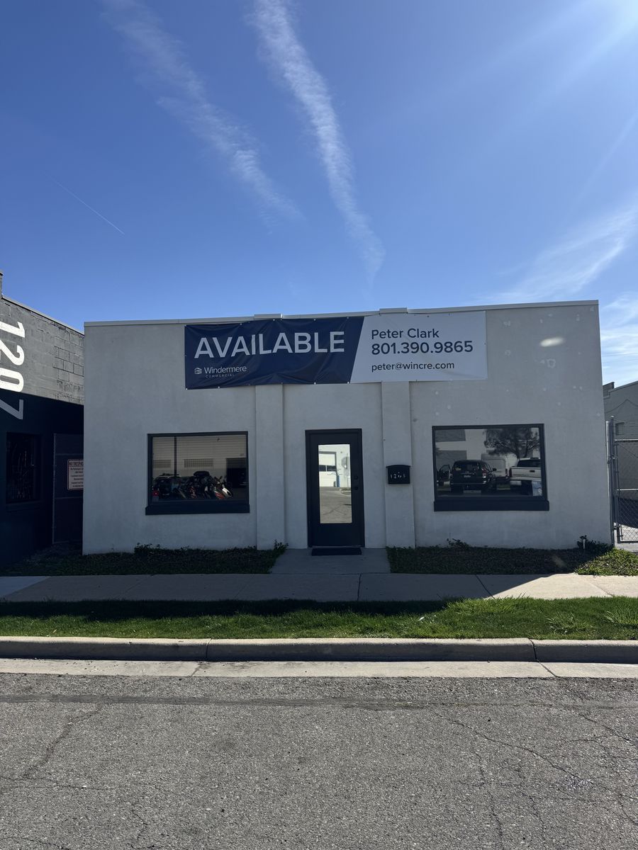 AMAZING DOWNTOWN SALT LAKE OFFICE/WAREHOUSE REMODELED SPACE