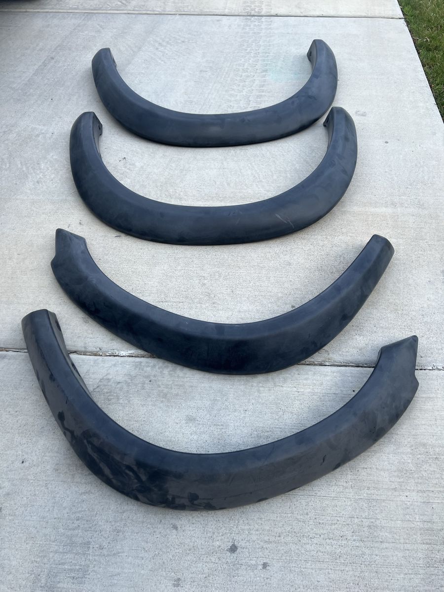 Ram smooth fender flares
