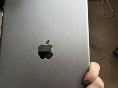 Apple iPad Air Space Gray (iOS 12.5.8)